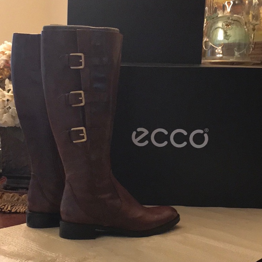 Ecco Women’s Hobart Buckle Riding Boot